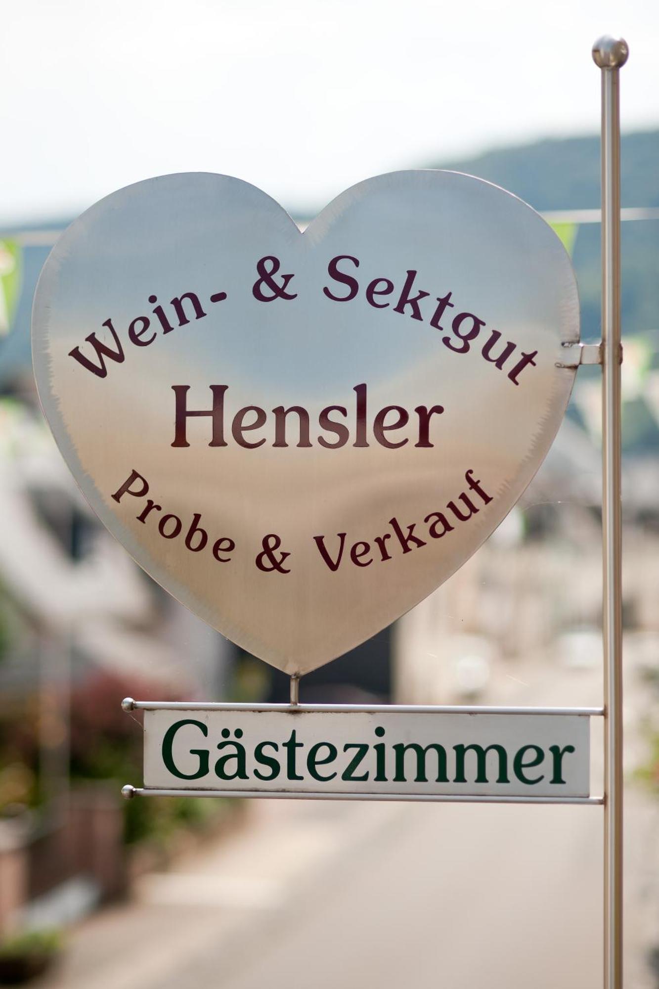 Wein- Und Sektgut Markus Hensler بريديل المظهر الخارجي الصورة